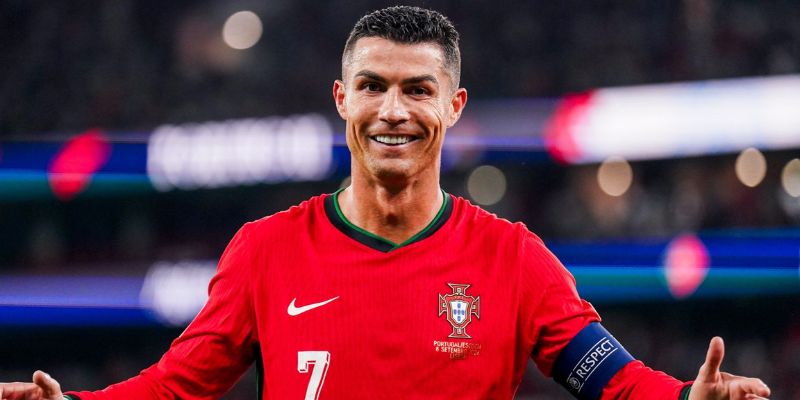 huyền thoại bóng đá đương đại cristiano ronaldo